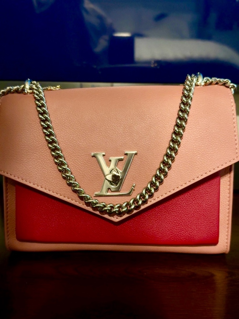 Louis Vuitton Two-Tone Pink & Berry Leather Chain Crossbody Bag - Picture 4 of 8